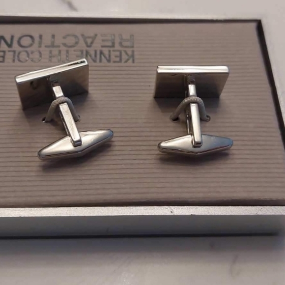Kenneth Cole Cufflinks - Picture 2 of 2